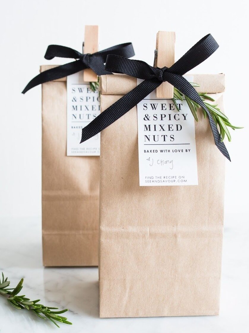 Крафтовая коробка для подарка купить