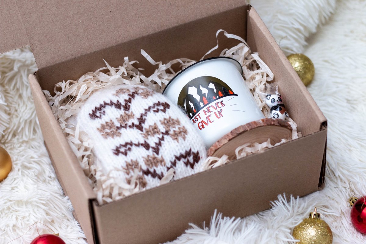 Подарочная коробка для продуктового набора