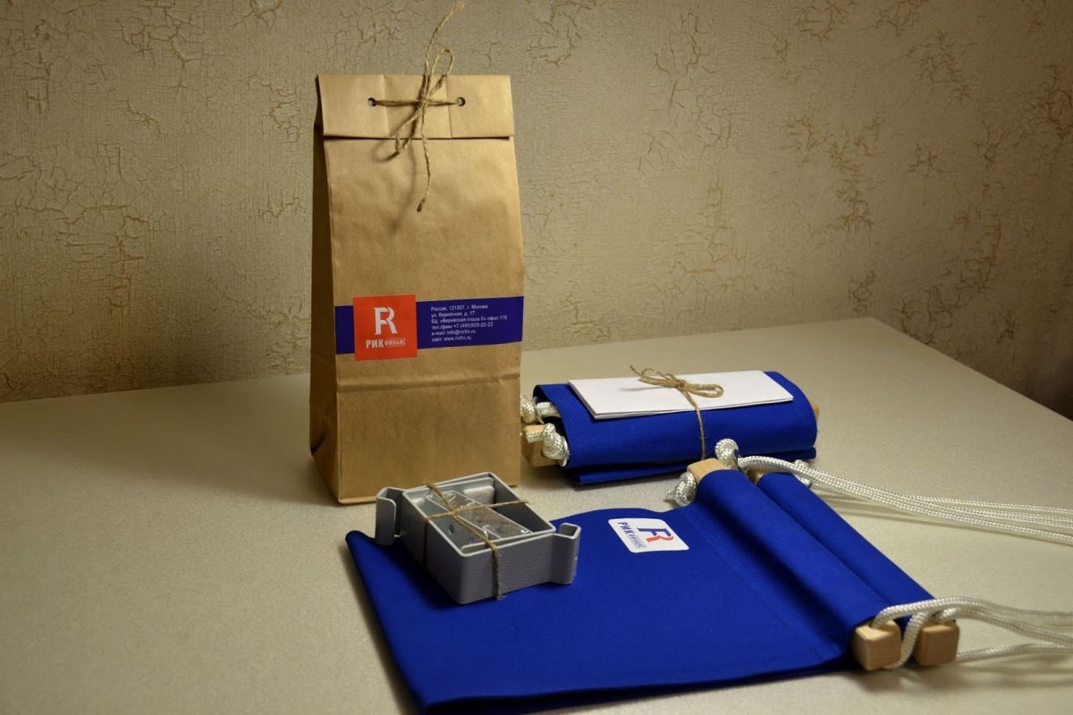 Корпоративные подарки с логотипом