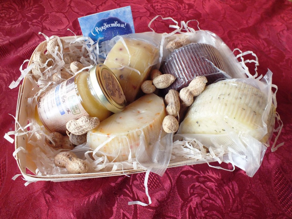 Гастрономическая корзина Барон