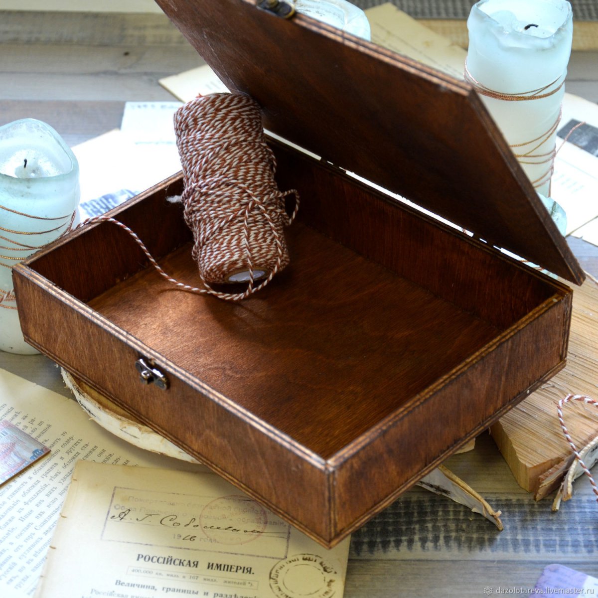Деревянная коробка для подарка