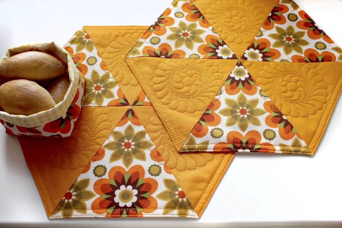 Подушки пэчворк домики