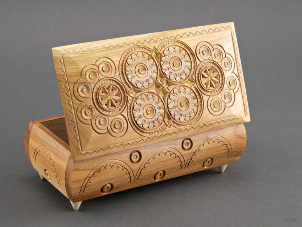 Шкатулки из дерева ручной работы
