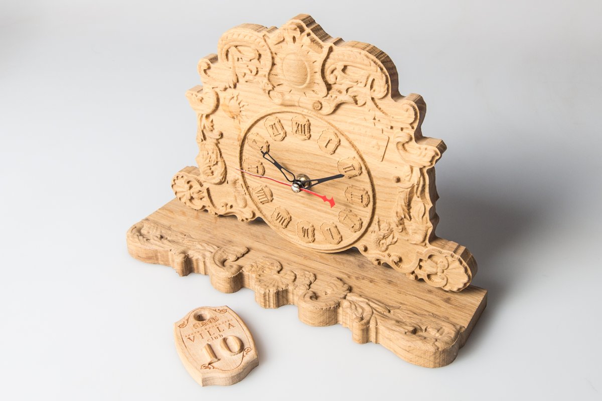 Сундук деревянный