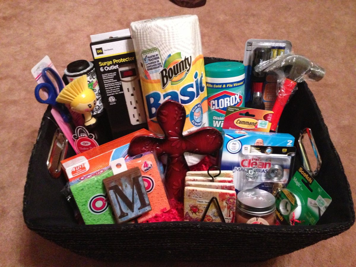 Подарок на новоселье в квартиру друзьям прикольные