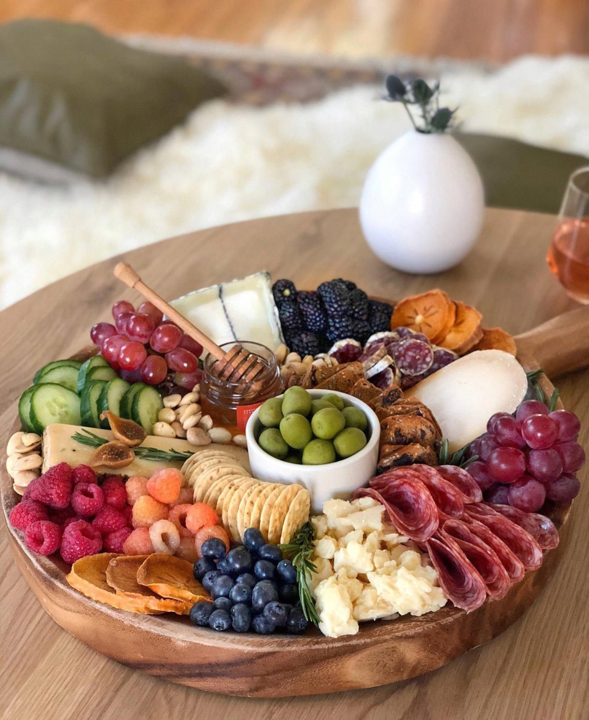 Коробочка с сухофруктами