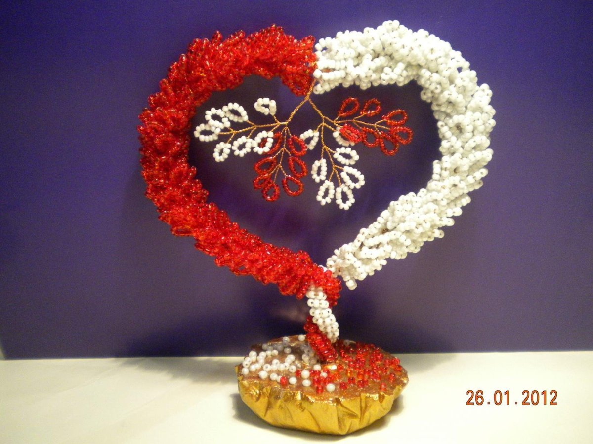 Сердечное дерево из бисера