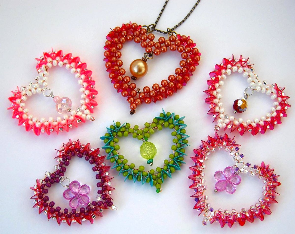 Украшения для мамы