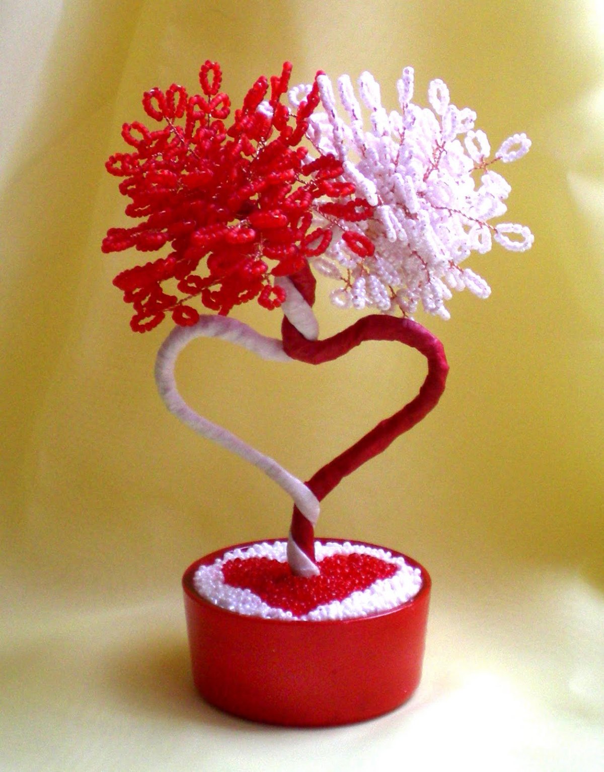 Подарок из бисера