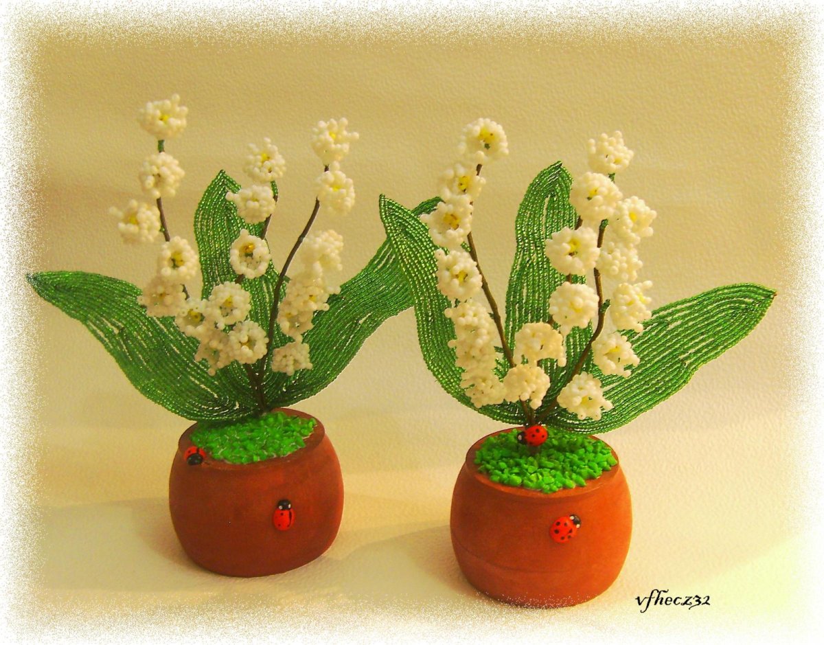 Весенние поделки из бисера