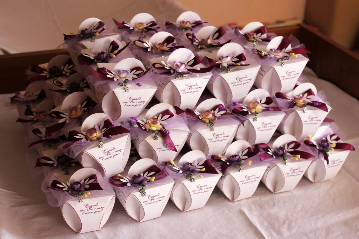 Бонбоньерки на свадьбу баночки с медом