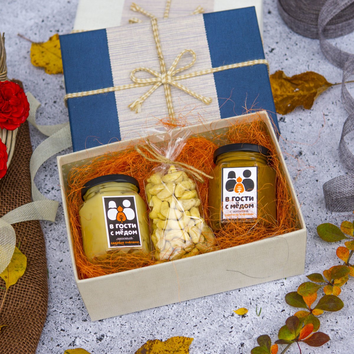 Кедровые орешки подарочный набор