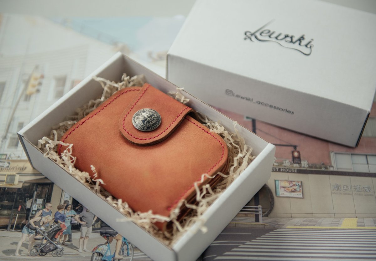 Подарки из кожи