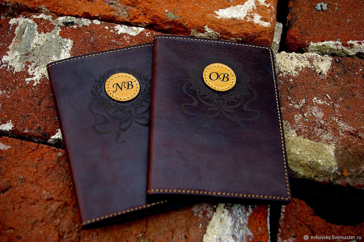 Альбомы из кожи ручная работа