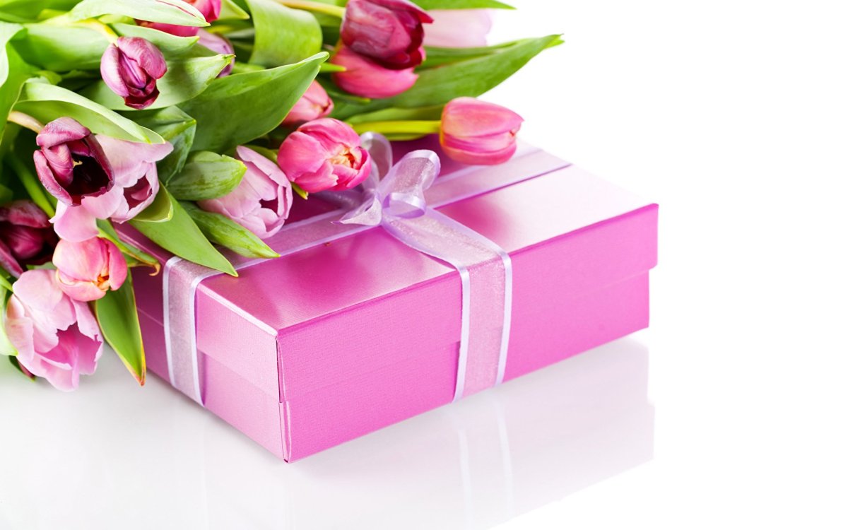 Красивые цветы в подарок