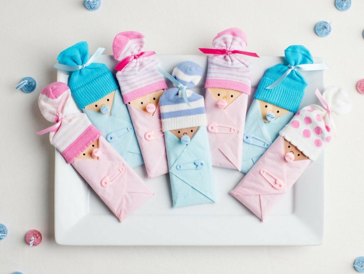 Креативная упаковка подарка для новорожденного