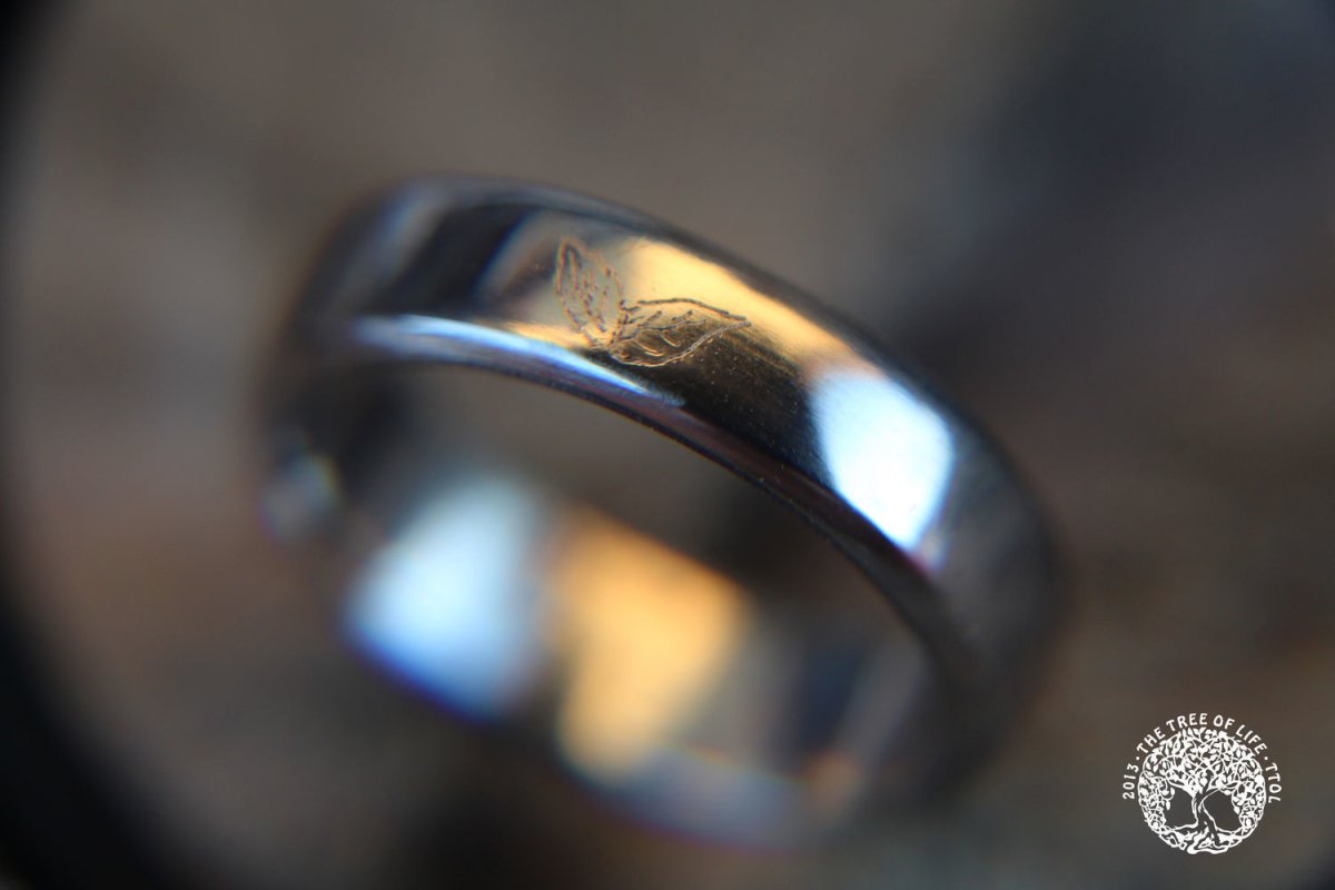 Подарок на чугунную свадьбу из чугуна