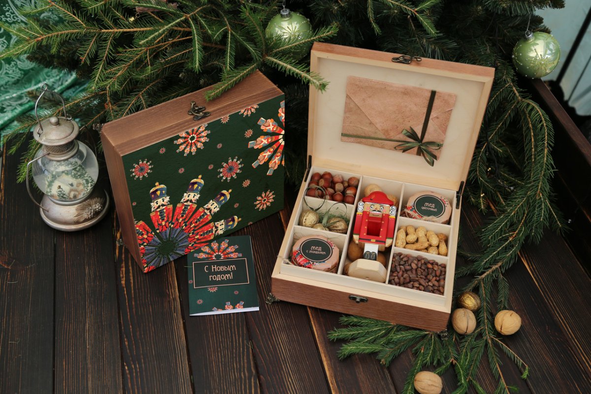 Корпоративные подарки с логотипом