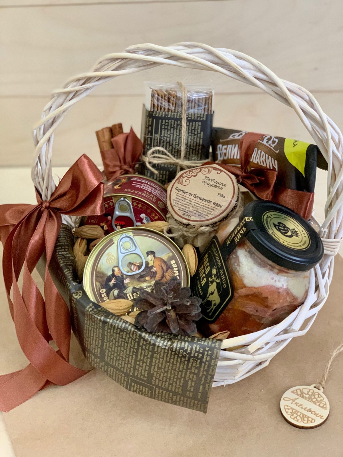 Подарочные корзины с консервами