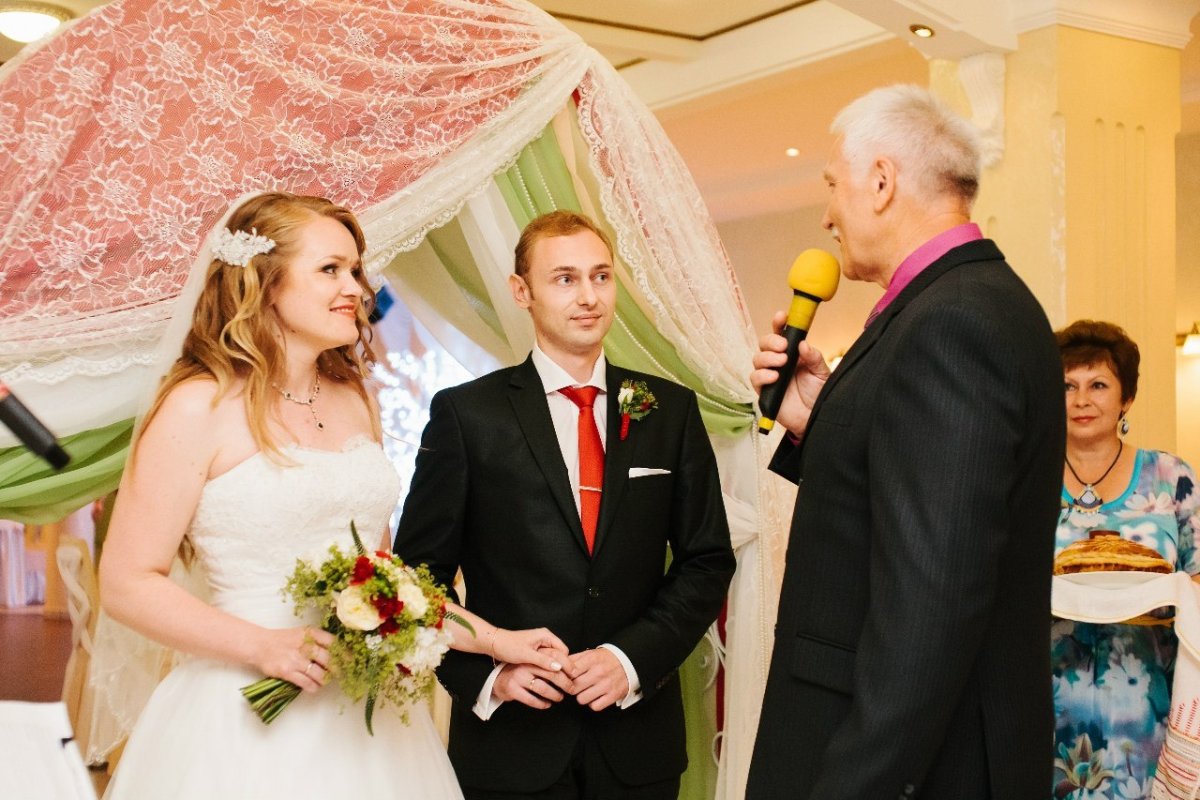 Оригинальный подарок на свадьбу от родственников