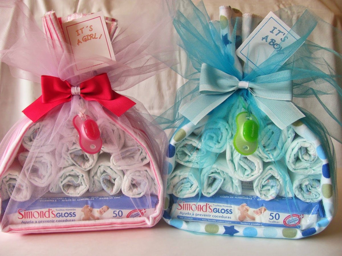 Корзинка для новорожденного из памперсов