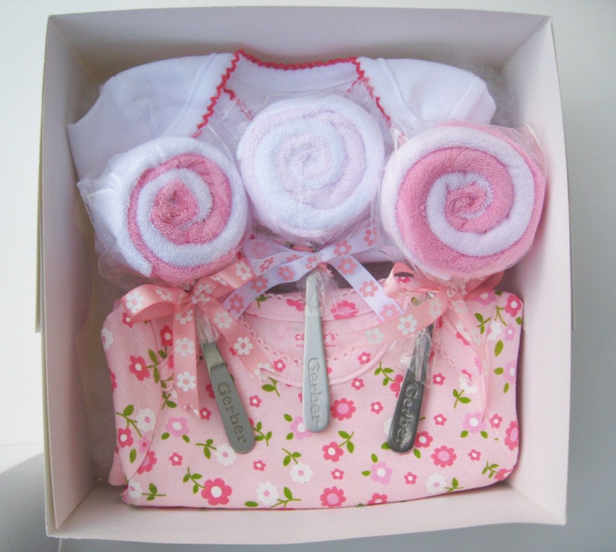 Подарок новорожденному своими руками