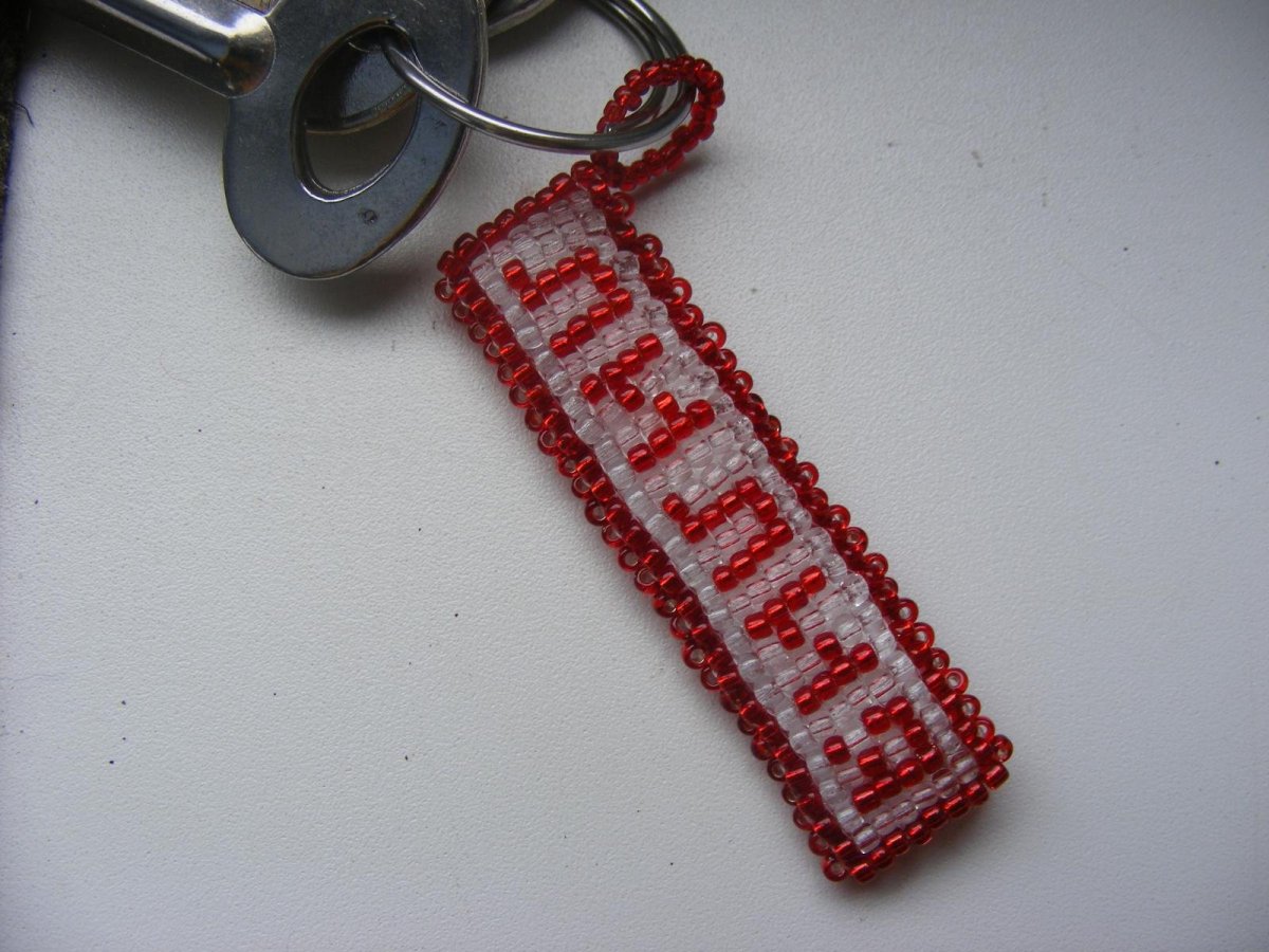 Фигурки из бисера на 23 февраля