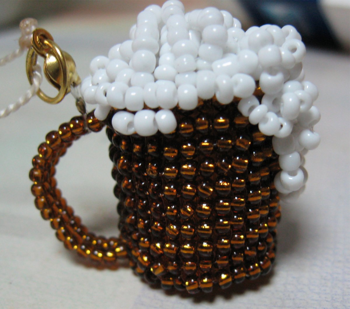 Машинка из бисера