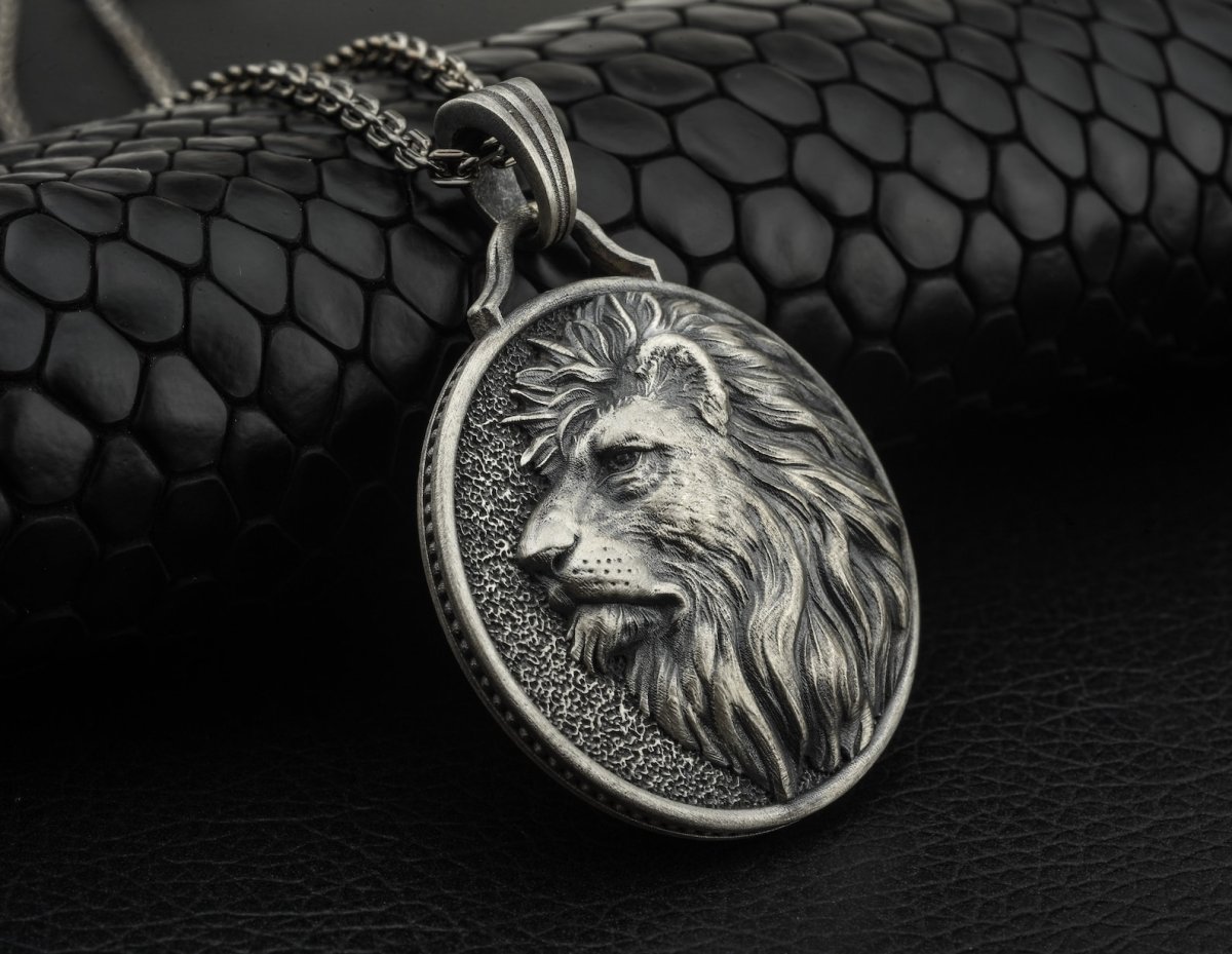 Торт Лев с короной