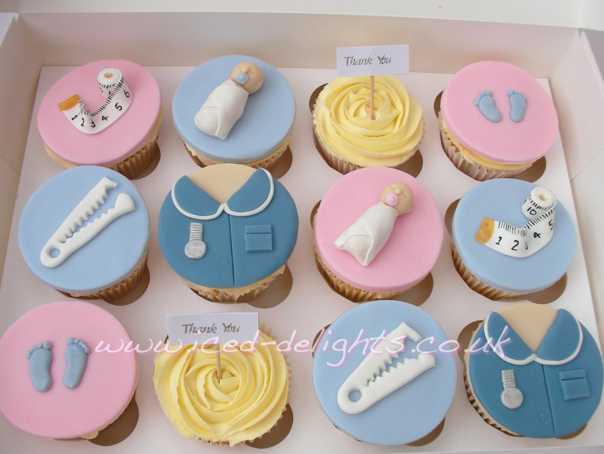 Торт в виде рождения ребенка