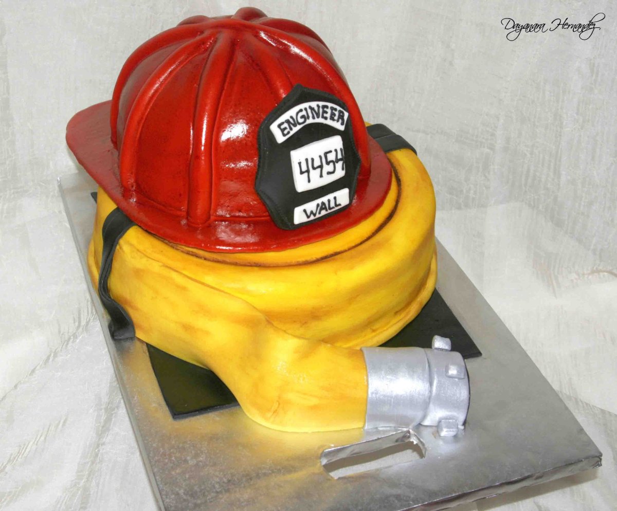 Огнетушитель из картона