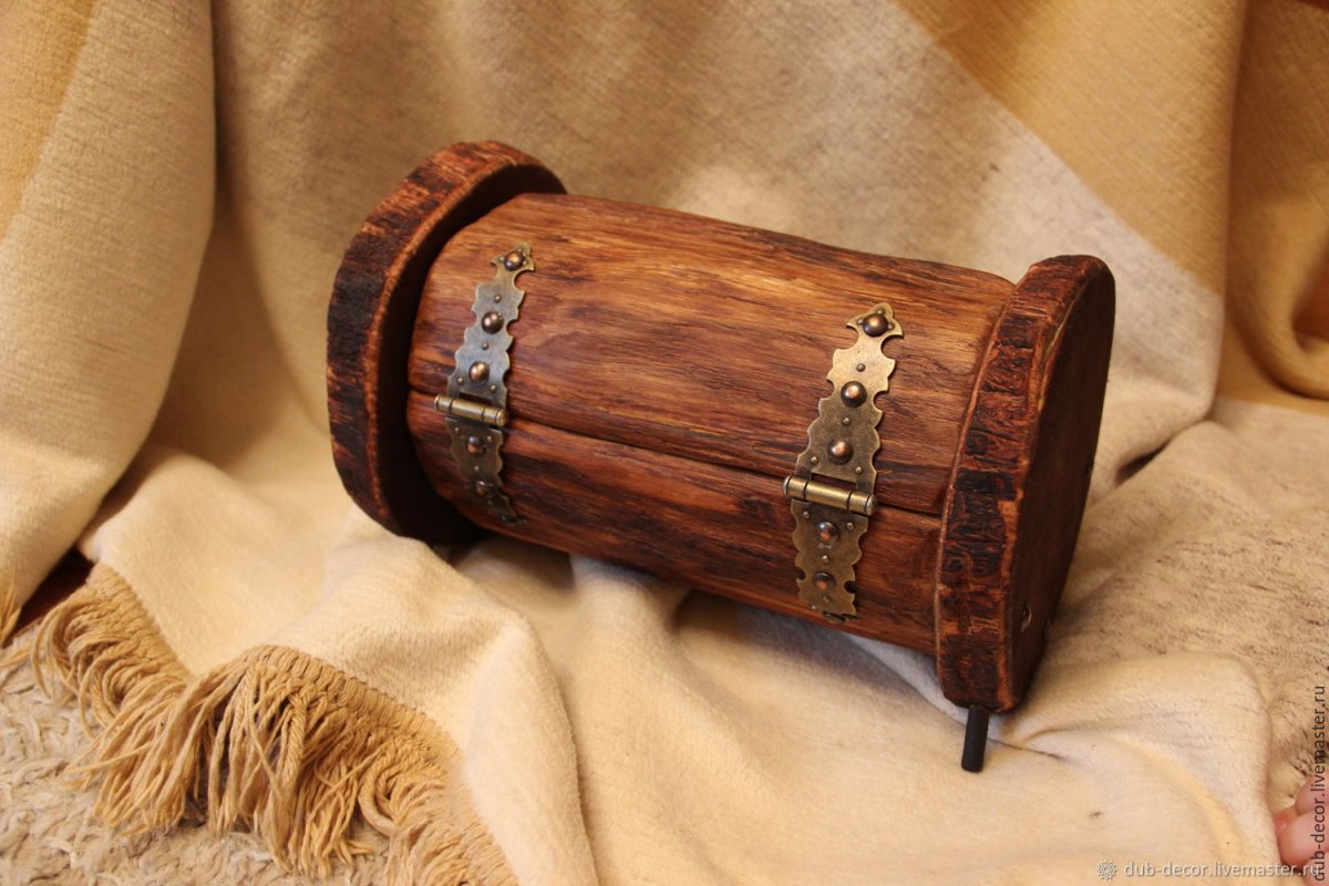 Фамильные ключницы из дерева