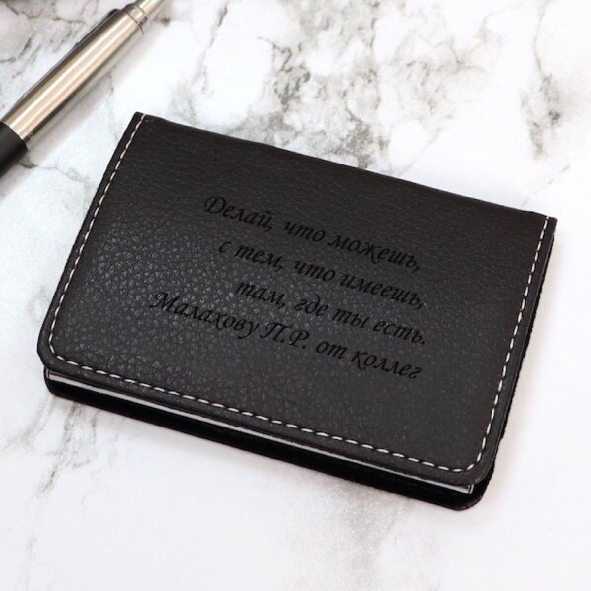 Подарочные коробки на 18 лет