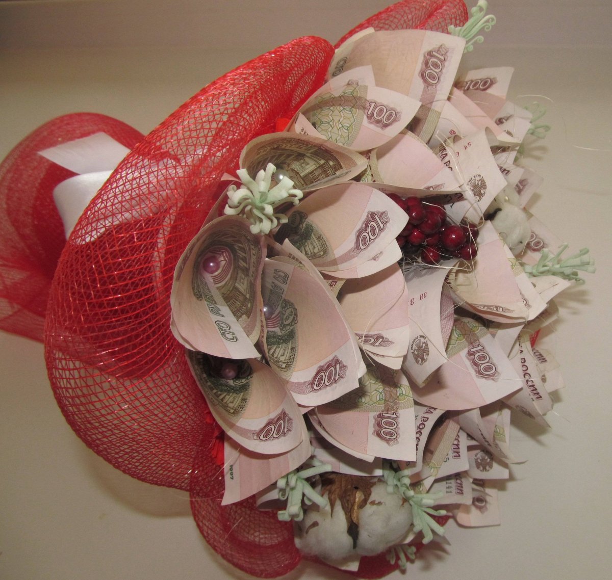 Поделки из купюр