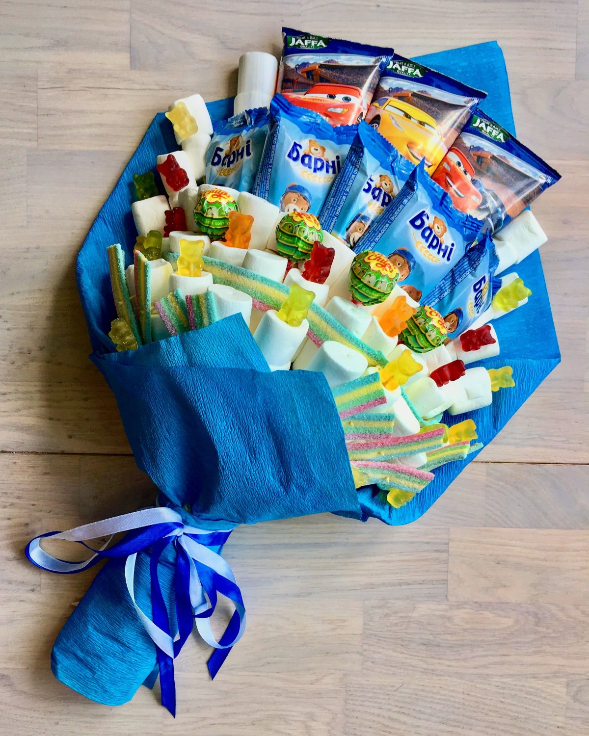 Сладкий подарок